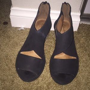 LIKE NEW Womens Clarene Glamor Wedge Sandal